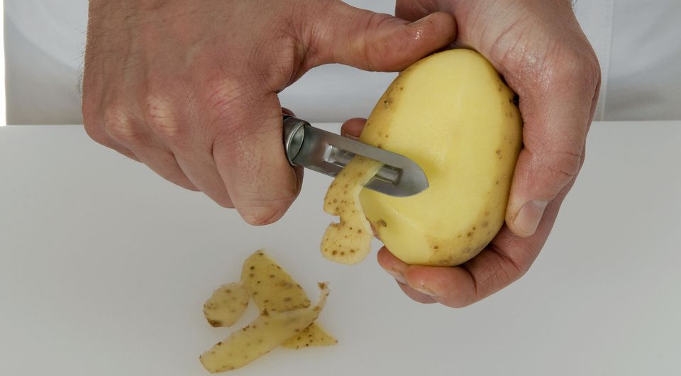 תוצאת תמונה עבור ‪peel potato‬‏